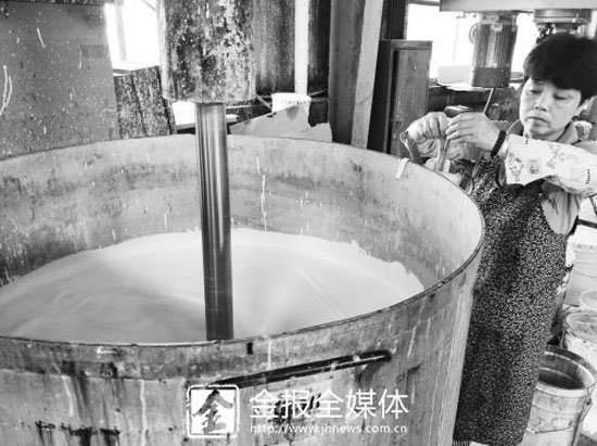 市安監(jiān)局監(jiān)察支隊(duì)：蘭溪市兩起涉�；钒讣徊樘�